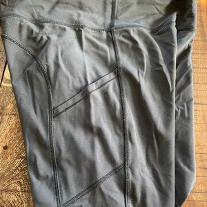 Lululemon Speed Tight full length size 8